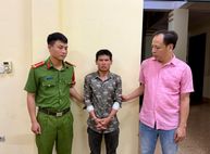 Bắt giữ đối tượng bắt cóc trẻ em từ Sơn La bỏ trốn sang Lào Cai sau 3 giờ tiếp nhận thông tin