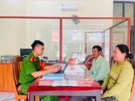 Công an phường kịp thời hỗ trợ người dân nhận lại 150 triệu đồng