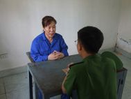 Khởi tố, bắt tạm giam đối tượng sản xuất tinh bột nghệ giả