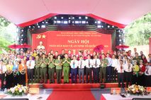 Rộn ràng Ngày hội Toàn dân bảo vệ an ninh Tổ quốc tại xã Yên Bài, TP Hà Nội