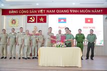 Phối hợp đảm bảo an ninh trật tự khu vực biên giới