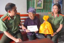 Công an tỉnh Cà Mau tri ân người có công bằng những hoạt động ý nghĩa, thiết thực