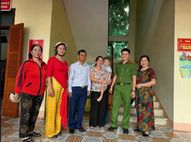 Điện Biên: Công an cơ sở hỗ trợ cháu bé đi lạc trở về vòng tay gia đình