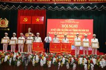 Phát huy truyền thống 70 năm vẻ vang, xây dựng lực lượng Cảnh sát kinh tế Công an tỉnh Hưng Yên chính quy, tinh nhuệ, hiện đại