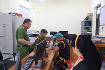 Chuyển đổi số, nâng cao chất lượng giải quyết thủ tục hành chính phục vụ Nhân dân