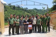 Xóa nhà tạm, nhà dột nát: Dấu ấn từ lực lượng Công an cơ sở