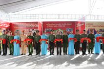 Công an tỉnh An Giang tổ chức không gian trưng bày, trải nghiệm kết hợp tuyên truyền, phổ biến giáo dục pháp luật 