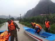 Cao Bằng: Công an xã Độc Lập, Đức Long chủ động ứng phó, khắc phục hậu quả bão số 4