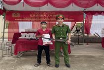 Công an Lạng Sơn đẩy mạnh tuyên truyền, vận động Nhân dân giao nộp vũ khí, vật liệu nổ