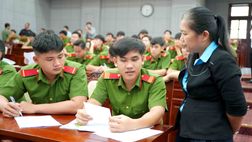 Tư vấn hướng nghiệp, dạy nghề, hỗ trợ việc làm cho hạ sĩ quan nghĩa vụ hết hạn phục vụ tại ngũ Công an nhân dân