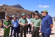 Đoàn công tác Bộ Công an kiểm tra, đôn đốc tiến độ xây dựng Trường phổ thông nội trú liên cấp Xín Mần