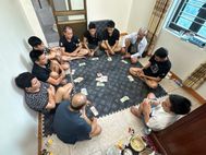 Hưng Yên: Triệt phá tụ điểm đánh bạc, bắt giữ 10 đối tượng