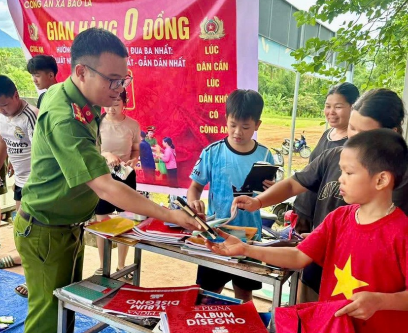 “Gian hàng 0 đồng” – sẻ chia khó khăn, kết nối yêu thương