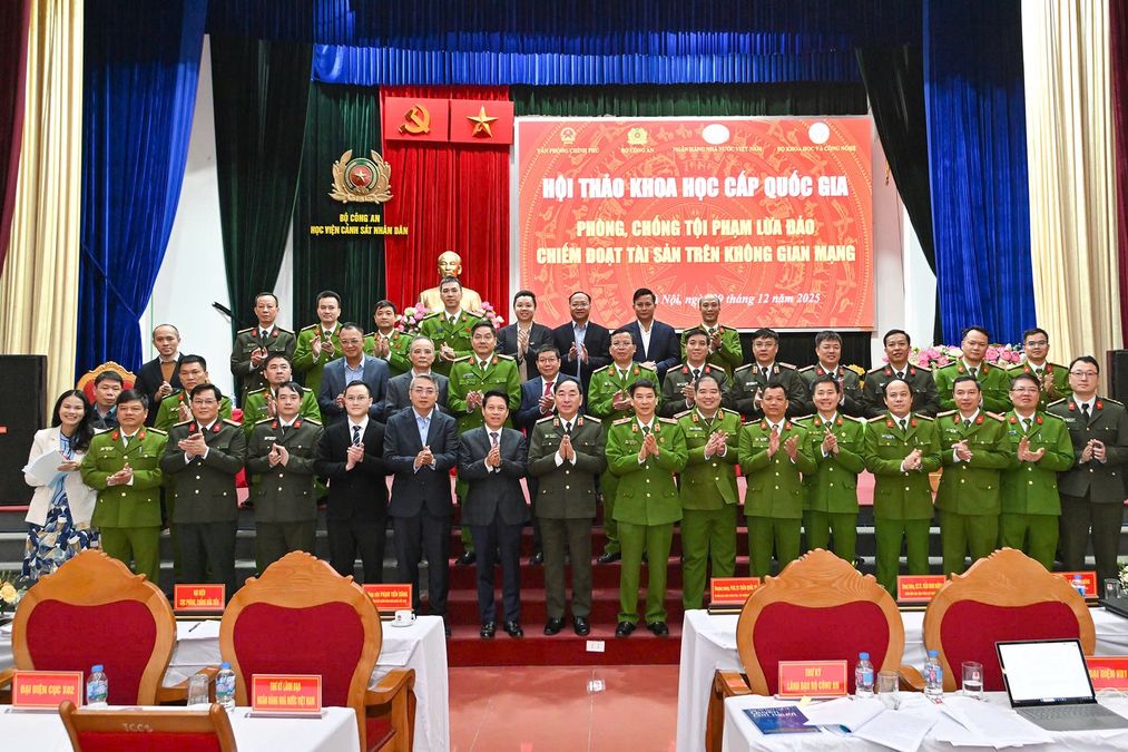 Chung tay phòng, chống tội phạm lừa đảo chiếm đoạt tài sản trên không gian mạng