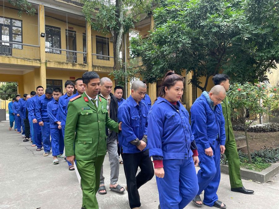 Triệt phá đường dây lừa đảo chiếm đoạt tài sản và đánh bạc quy mô 9.300 tỷ đồng, khởi tố 35 đối tượng