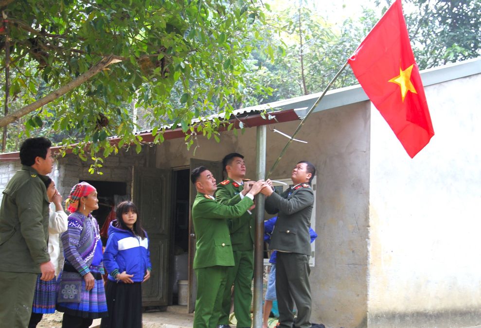 "Lá chắn thép" nơi biên cương bảo vệ Đại hội đại biểu toàn quốc lần thứ XIV của Đảng