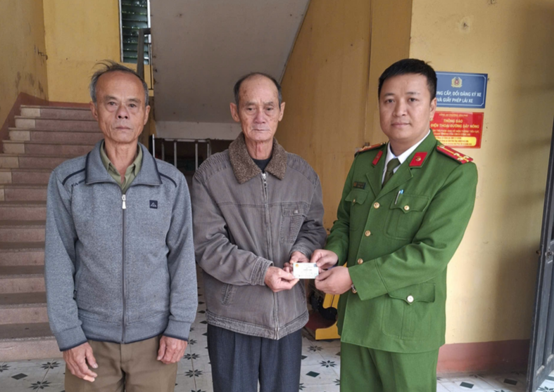 Công an tỉnh Phú Thọ khôi phục danh tính cho “liệt sĩ” trở về sau gần 50 năm lưu lạc