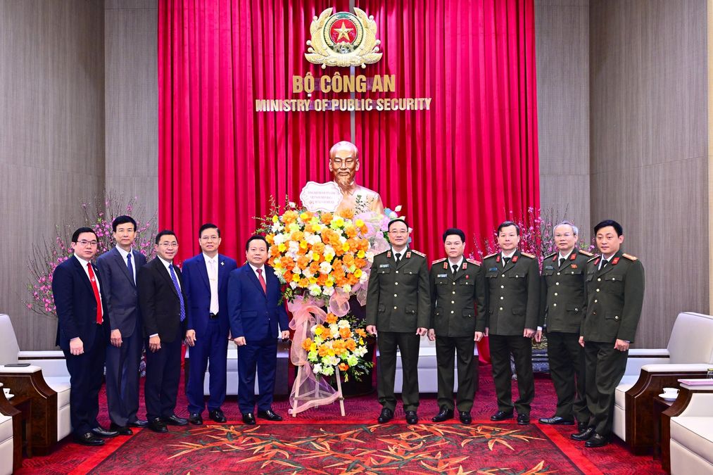 Thứ trưởng Phạm Thế Tùng tiếp đoàn Hội thánh Tin lành Việt Nam (miền Bắc)