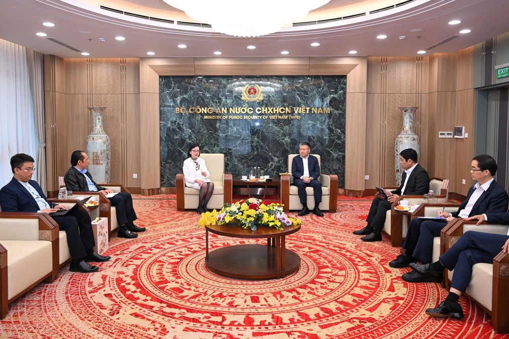 Thu hút nguồn lực trí tuệ của chuyên gia kiều bào trong xây dựng nền công nghiệp an ninh