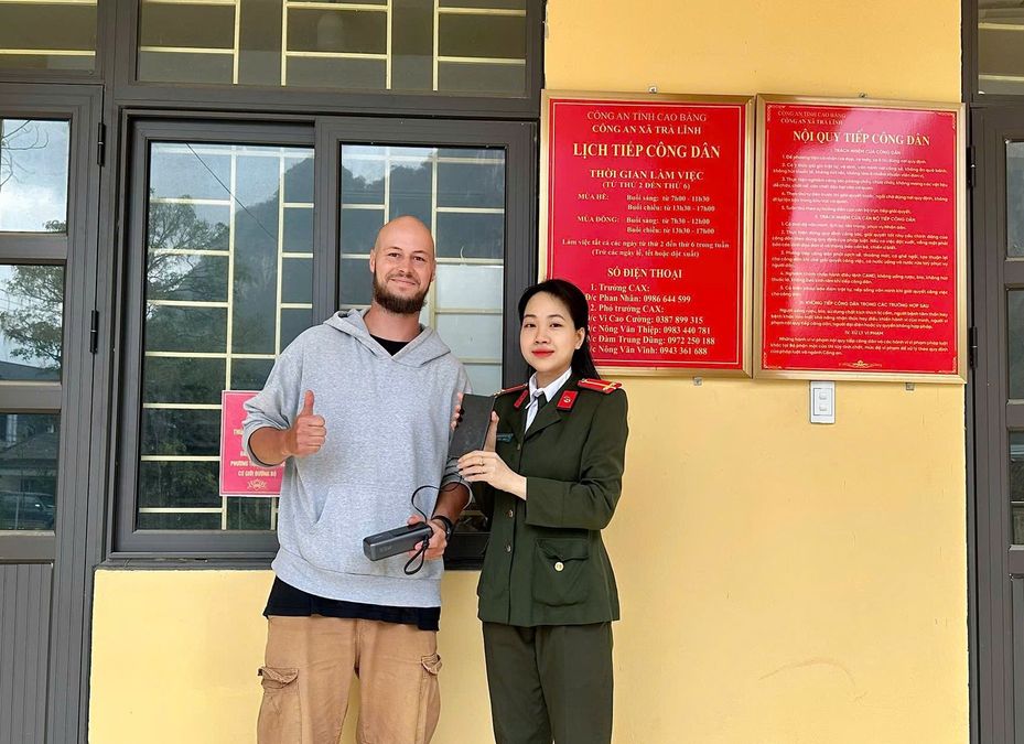 Cao Bằng: Công an xã Trà Lĩnh nhận thư cảm ơn từ du khách nước ngoài