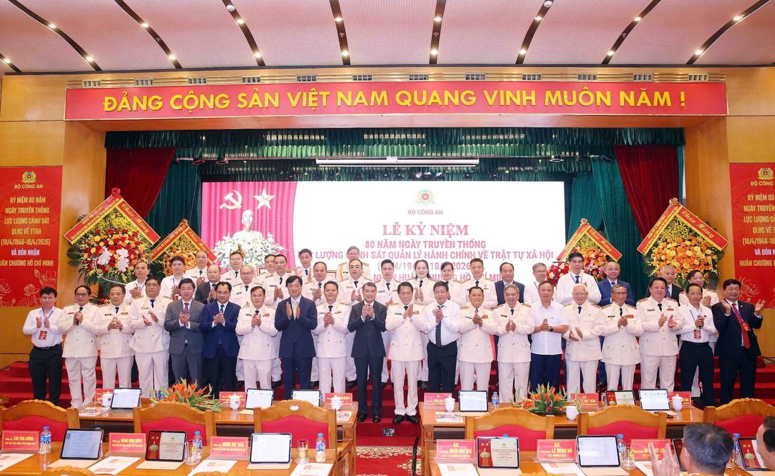Lễ kỷ niệm 80 năm Ngày truyền thống lực lượng Cảnh sát quản lý hành chính về trật tự xã hội