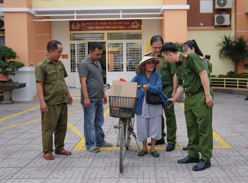 Công an TP. Hồ Chí Minh lan tỏa phong trào thi đua “Ba nhất” ngay từ cơ sở