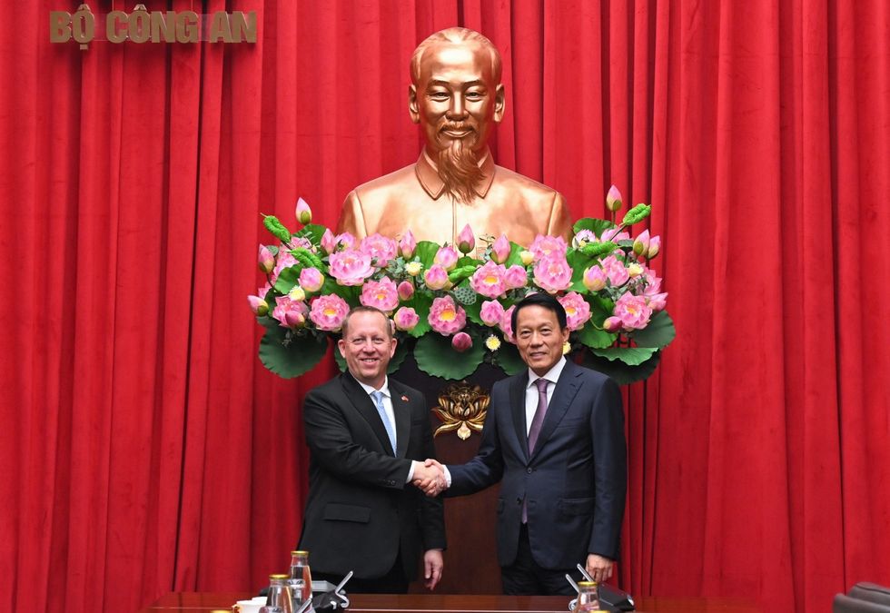 Bộ trưởng Bộ Công an tiếp xã giao Đại biện lâm thời Phái đoàn ngoại giao Hoa Kỳ tại Việt Nam