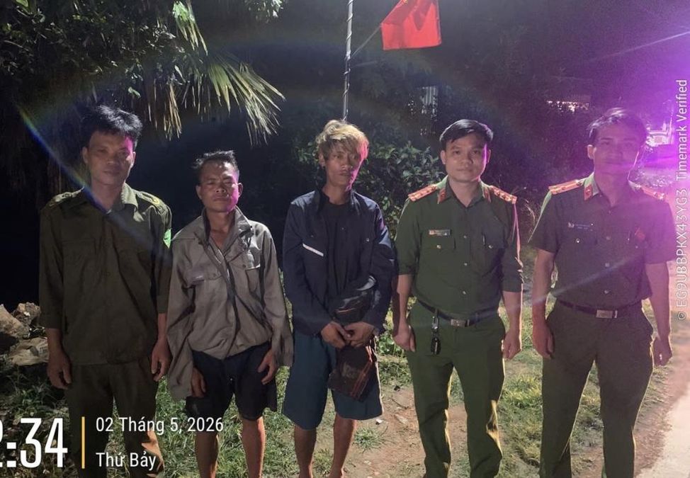 Hà Tĩnh: Kịp thời hỗ trợ đưa 02 công dân người Rục bị lạc trở về địa phương an toàn