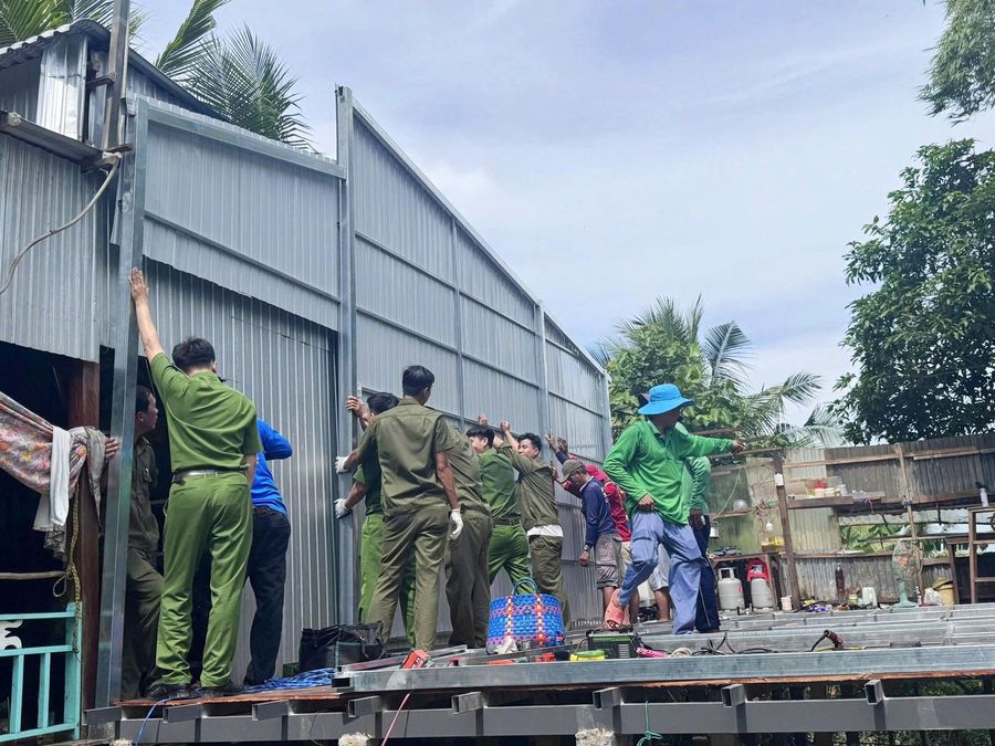 An Giang: Chung tay xây dựng 02 căn “Nhà đại đoàn kết” tặng 02 hộ dân có hoàn cảnh khó khăn