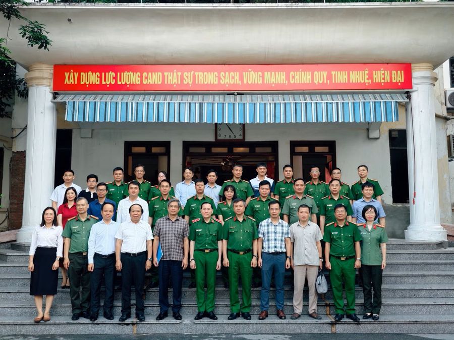Trường Đại học Phòng cháy chữa cháy ký kết hợp tác với Viện Khoa học Vật liệu và Viện Hóa học