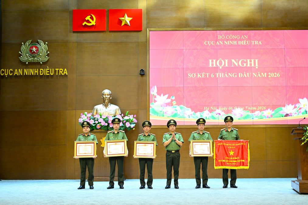 Quyết liệt các giải pháp đẩy nhanh tiến độ xây dựng lực lượng An ninh điều tra tiến thẳng lên hiện đại