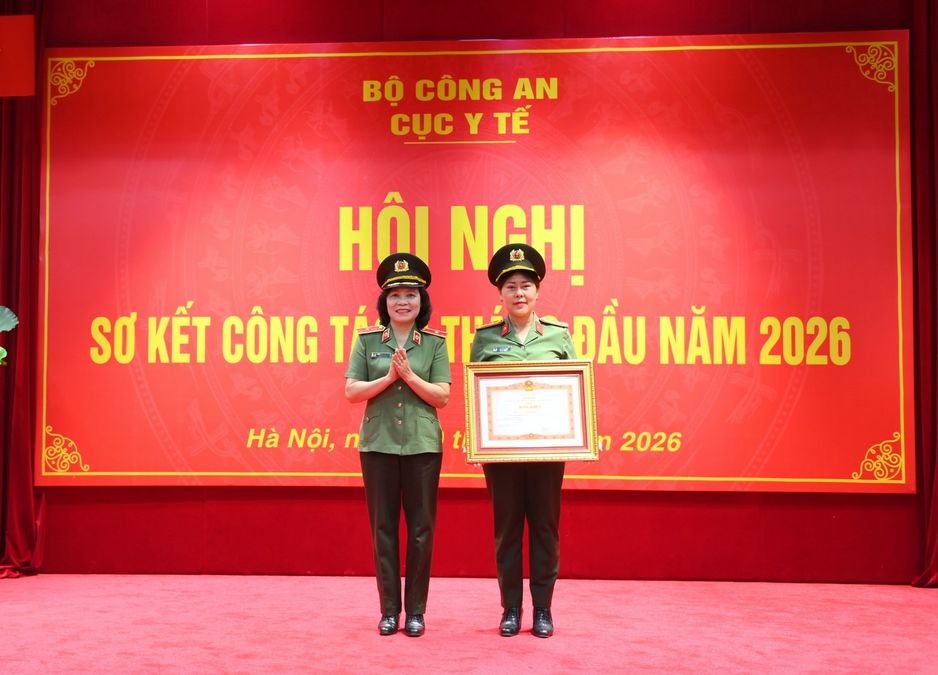 Triển khai hiệu quả các mặt công tác y tế và bảo vệ môi trường trong Công an nhân dân