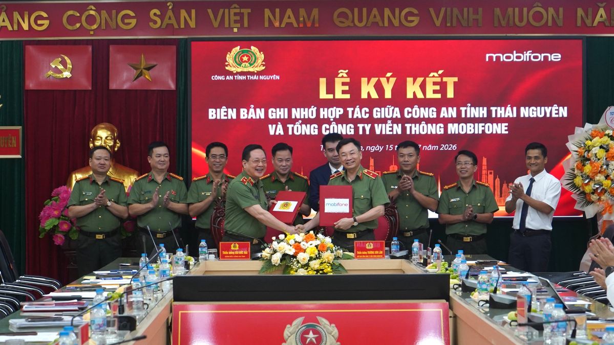 Công an tỉnh Thái Nguyên và Tổng công ty viễn thông Mobifone ký kết thỏa thuận hợp tác về chuyển đổi số