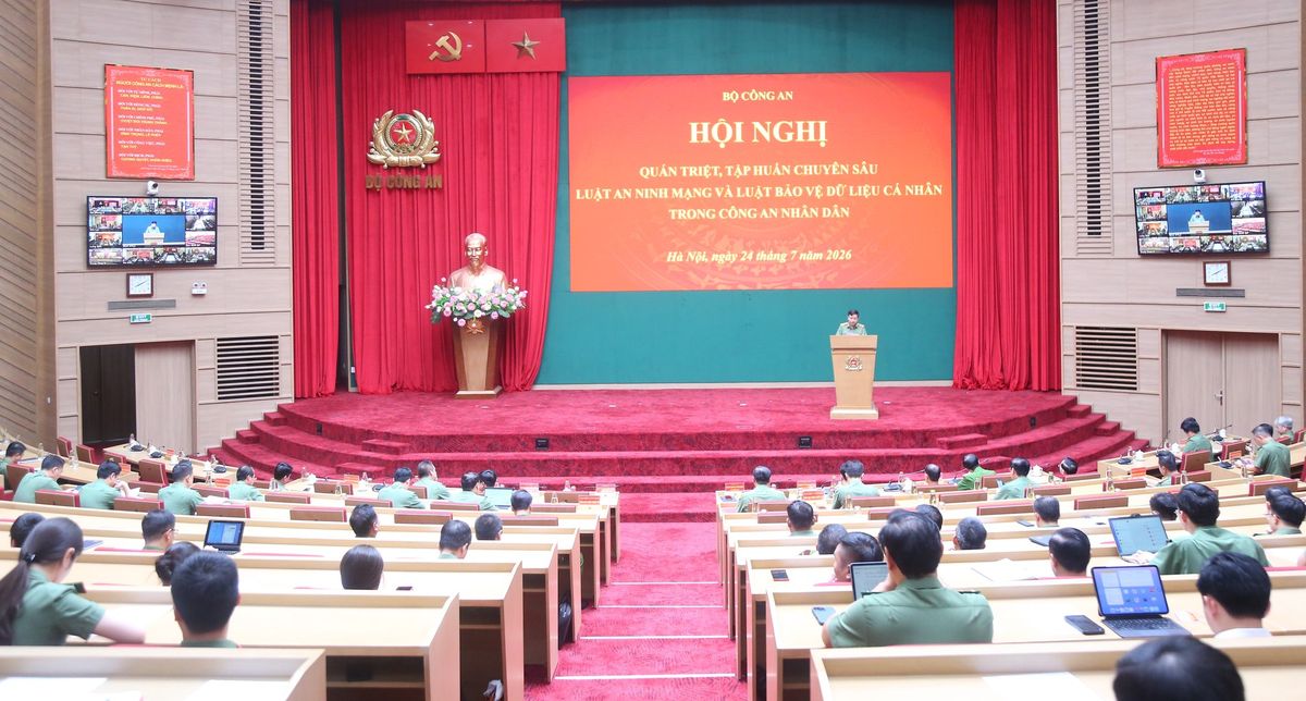 Hoàn thiện hệ thống pháp luật về an ninh mạng và bảo vệ dữ liệu cá nhân