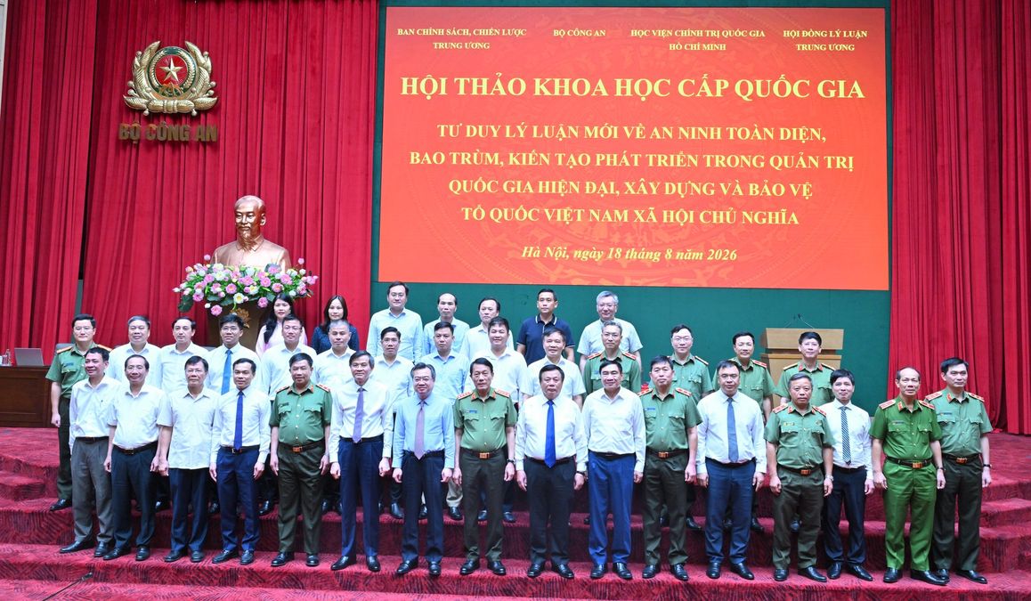 Hội thảo khoa học cấp quốc gia “Tư duy lý luận mới về an ninh toàn diện, bao trùm, kiến tạo phát triển trong quản trị quốc gia hiện đại, xây dựng và bảo vệ Tổ quốc Việt Nam xã hội chủ nghĩa”