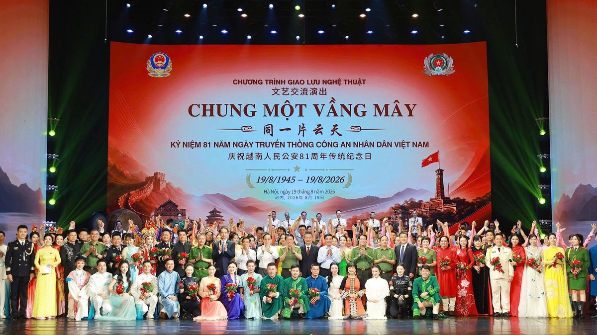Giao lưu nghệ thuật vun đắp tình hữu nghị Bộ Công an Việt Nam - Bộ Công an Trung Quốc