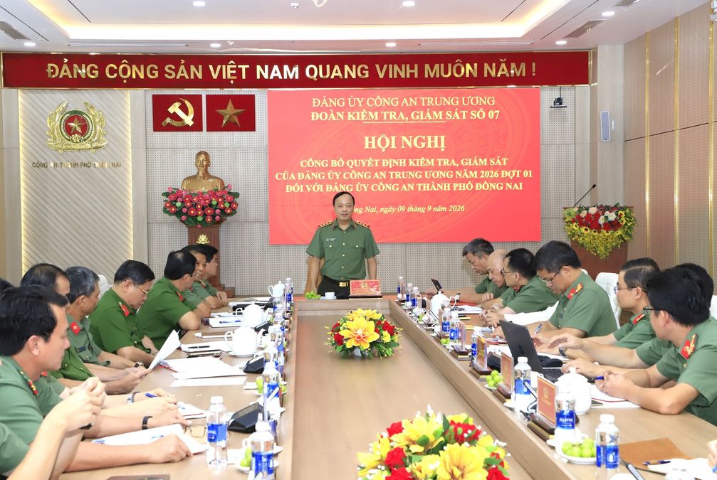 Executive Committee of the Public Security Communist Party of Viet Nam Organization announces decision to inspect Dong Nai Provincial Police Party Committee