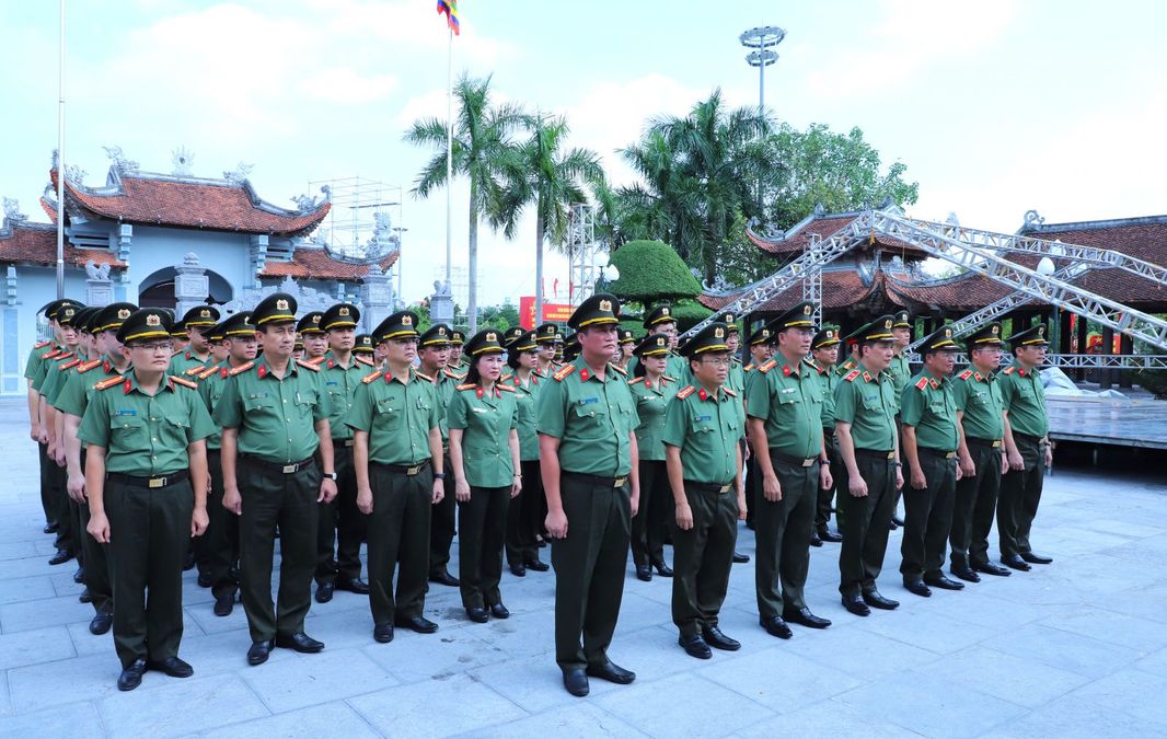 Cục Kế hoạch và Tài chính tổ chức các hoạt động ý nghĩa tại tỉnh Ninh Bình