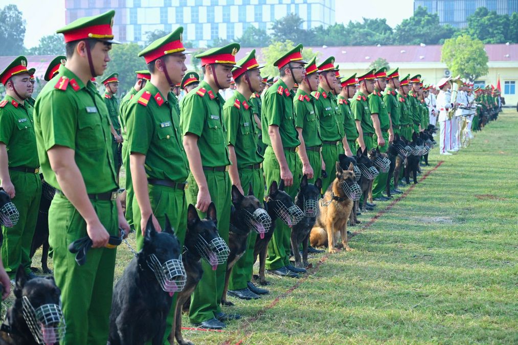 Khai mạc Vòng chung khảo Hội thi cán bộ huấn luyện và chó nghiệp vụ giỏi trong CAND lần thứ V