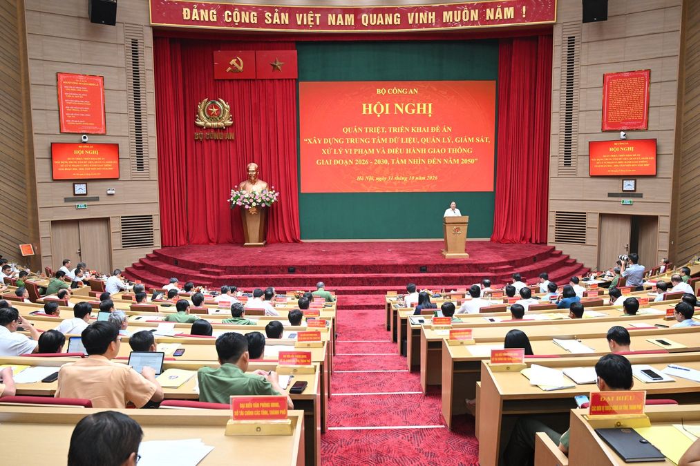 Xây dựng hệ thống quản lý, giám sát và điều hành giao thông thông minh, thống nhất trên toàn quốc