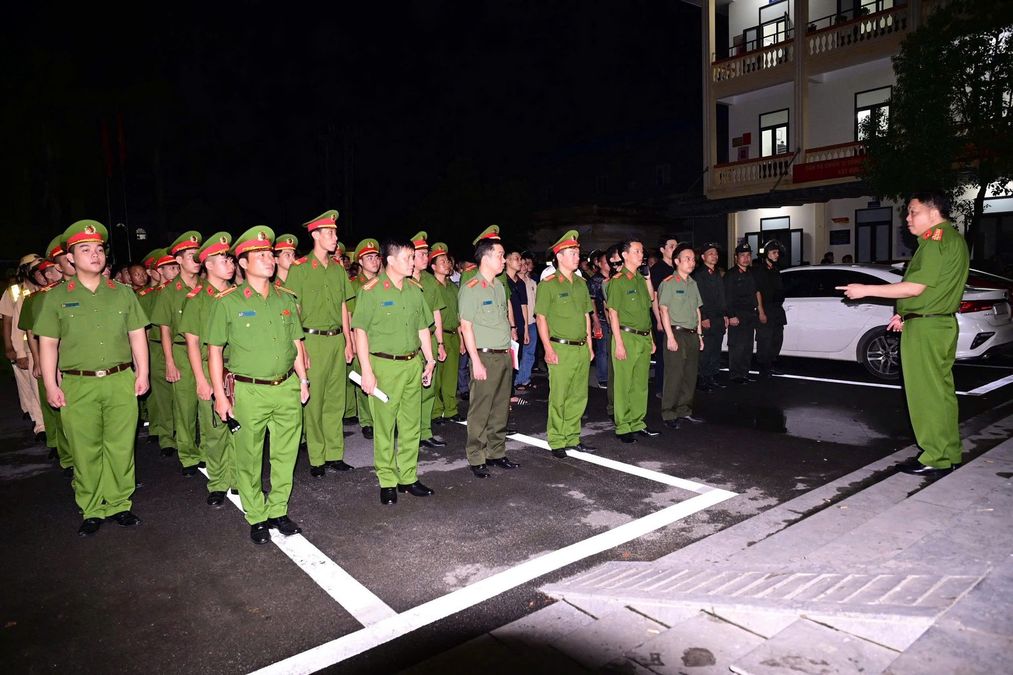 Công an TP Hải Phòng ra quân tổng kiểm tra gần 500 cơ sở kinh doanh có điều kiện, dịch vụ nhạy cảm