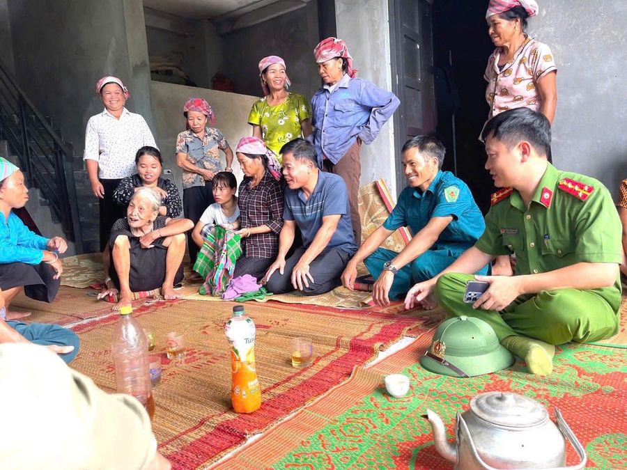 Lào Cai: Xuyên đêm tìm cụ bà 81 mất tích trong rừng khi đi tìm cây dược liệu