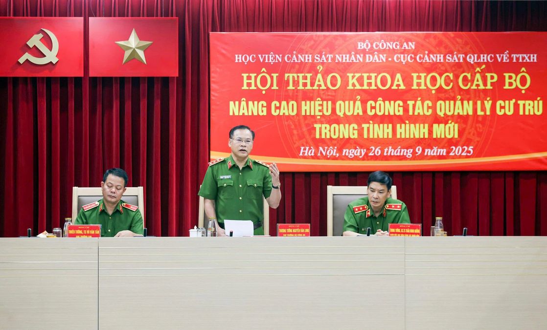 Hội thảo khoa học cấp Bộ: “Nâng cao hiệu quả công tác quản lý cư trú trong tình hình mới”