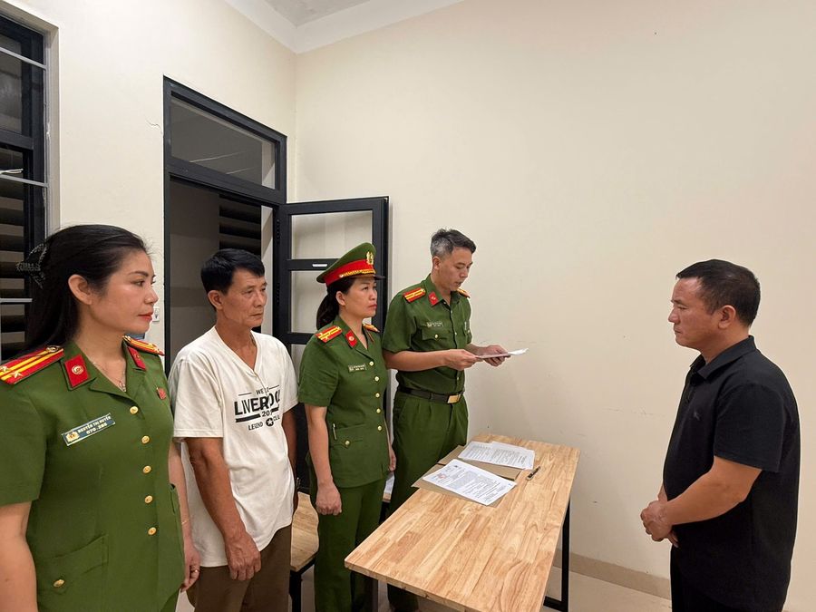Phát hiện, xử lý công ty chôn lấp 2.000 tấn chất thải rắn ra môi trường trái phép