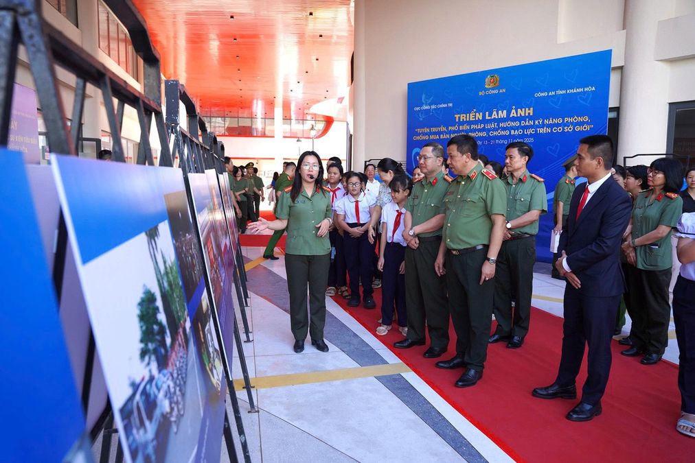 Human Trafficking and Gender-Based Violence Prevention Exhibition opens in Khanh Hoa