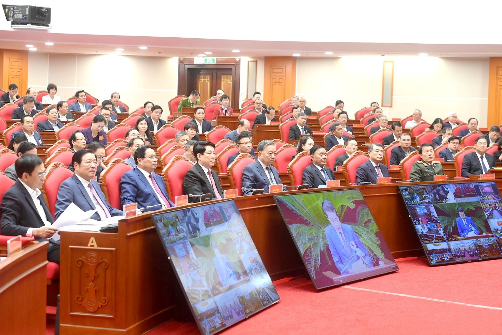 TKPCTNHHH_Untitled 16.jpg