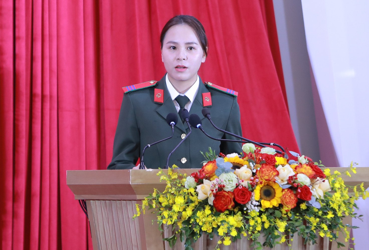 1 trinh thu vinh.jpeg