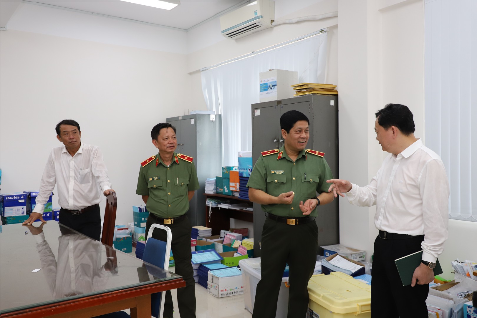 photo-library-20260227161829-7ab0b590-40c4-42b3-b2e6-35345f25005b-anh-6 (1).jpg