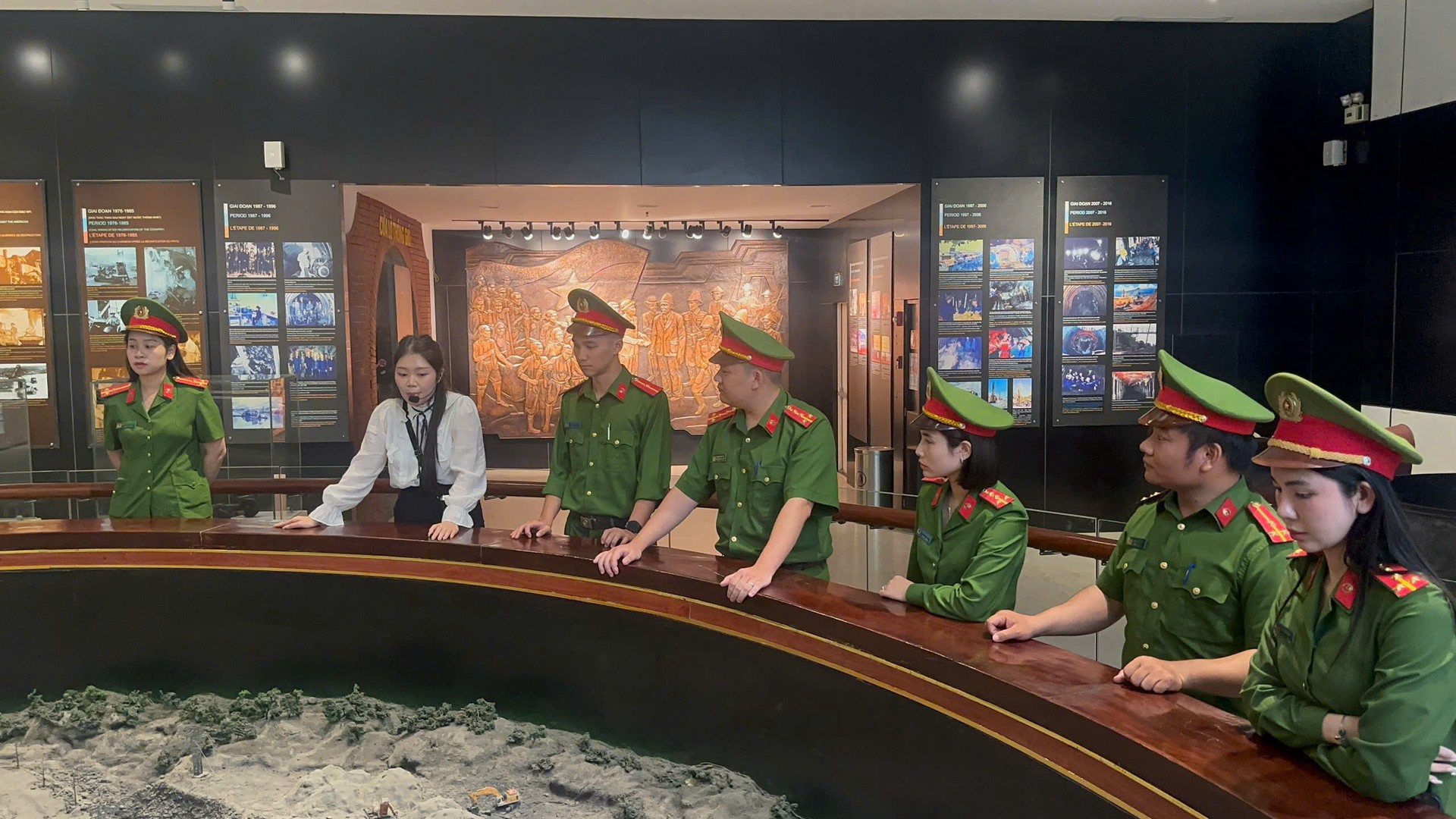 1459294514283685327 (1).jpg