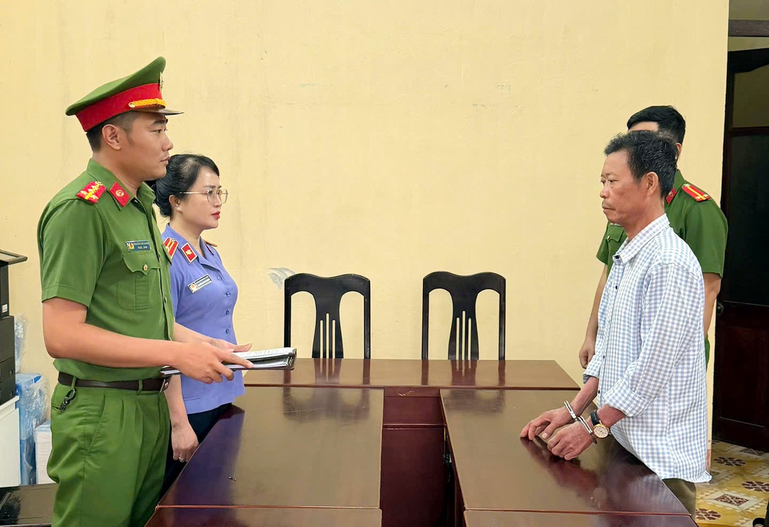 Đối tượng Nguyễn Mạnh Hùng.jpeg